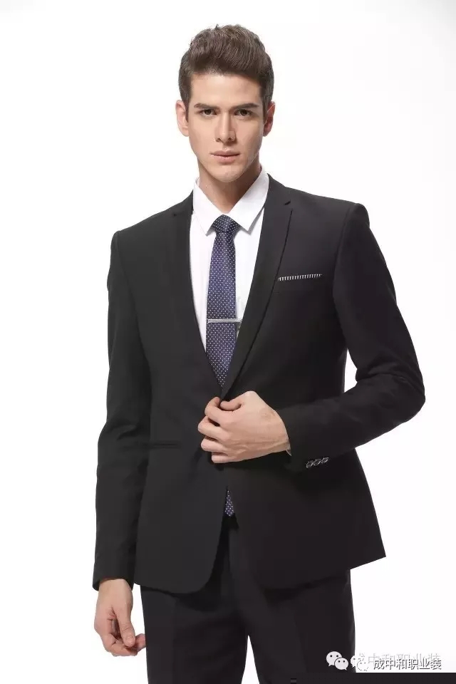 湖南職業(yè)品牌服裝生產(chǎn),湖南成中和服飾有限公司